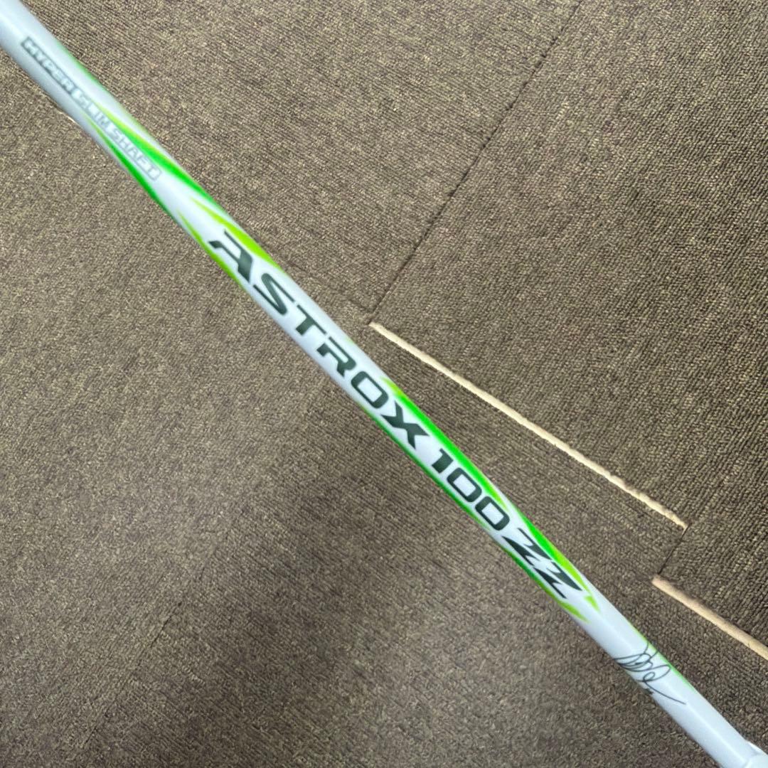 YONEX ASTROX100ZVA 4U5 ビクター・アクセルセンモデル新品