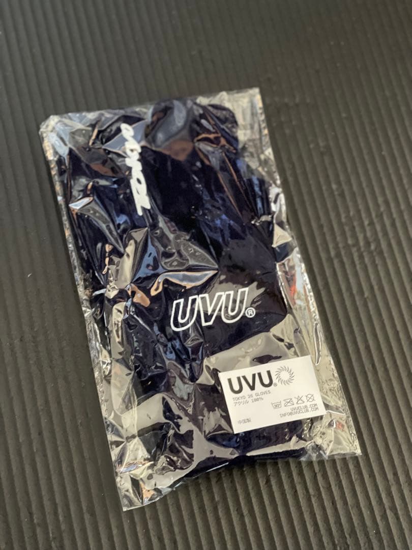 UVU グローブ 東京マラソン 限定