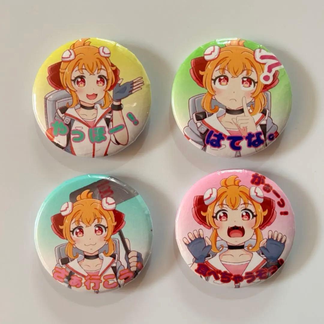 缶バッジ 白狐