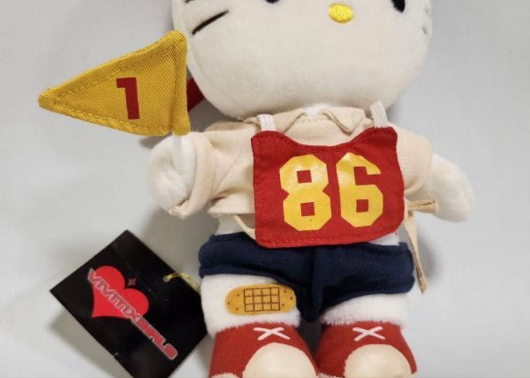 激レア·新品☆ハローキティ vivitix スポーツ マスコット ぬいぐるみ