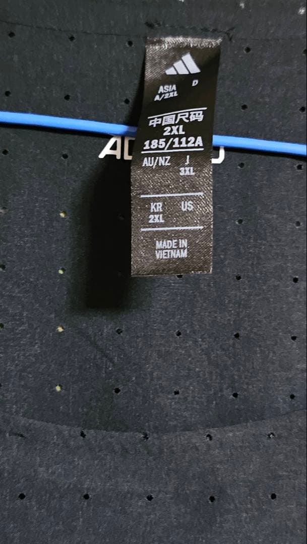 ✨️新品✨️アディゼロ ランニングシャツ・ショートパンツ