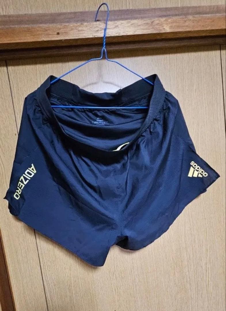 ✨️新品✨️アディゼロ ランニングシャツ・ショートパンツ