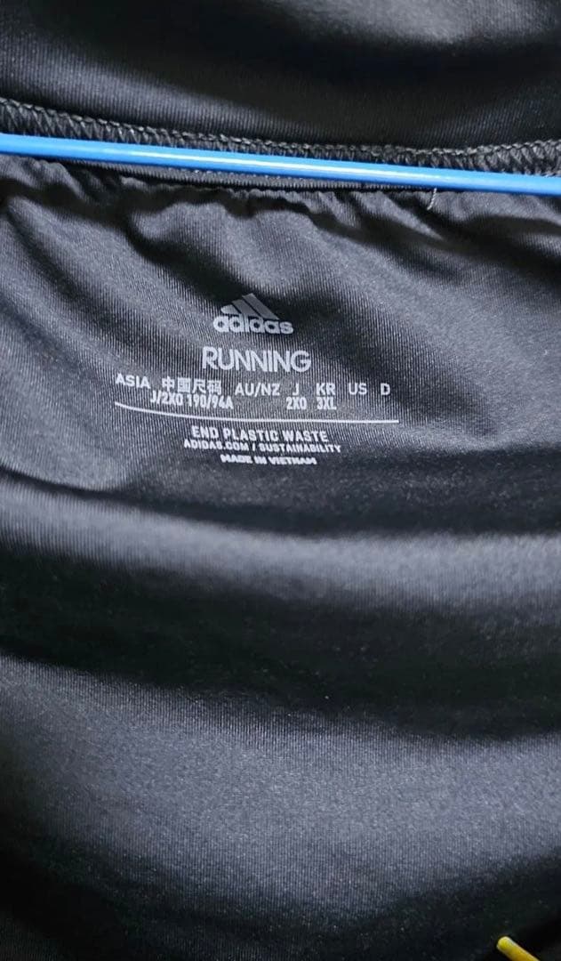 ✨️新品✨️アディゼロ ランニングシャツ・ショートパンツ