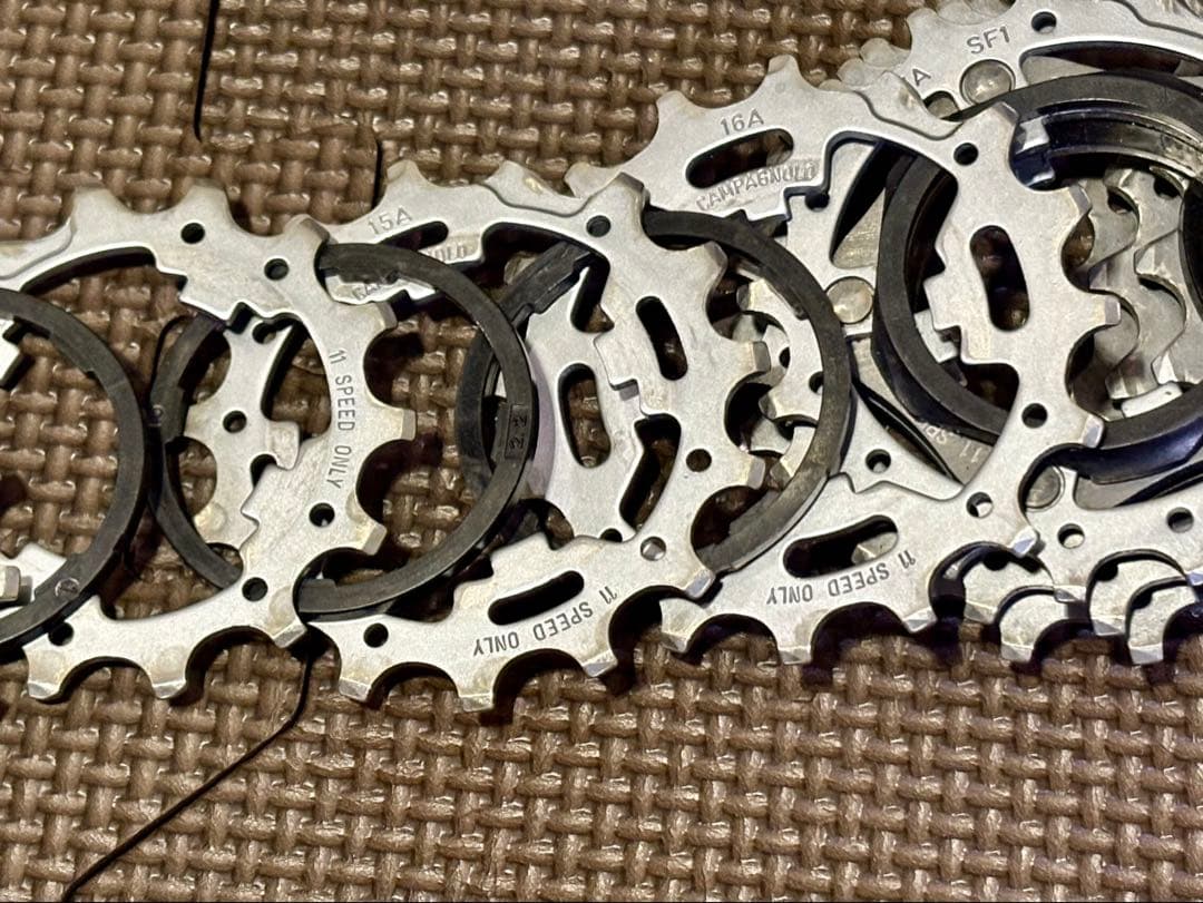 campagnolo コーラス スプロケット11速用　12-25t