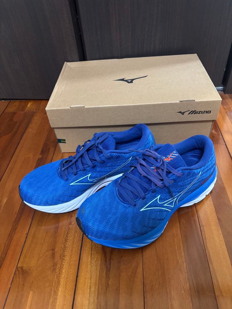 MIZUNO ウェーブライダー26 【25.5】