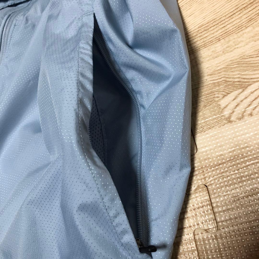 ナイキエッセンシャルウィンドランナーランニングジャケット新品