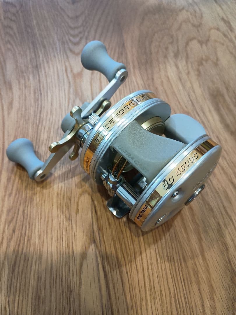 Ambassadeur UC 4600C ベイトリール