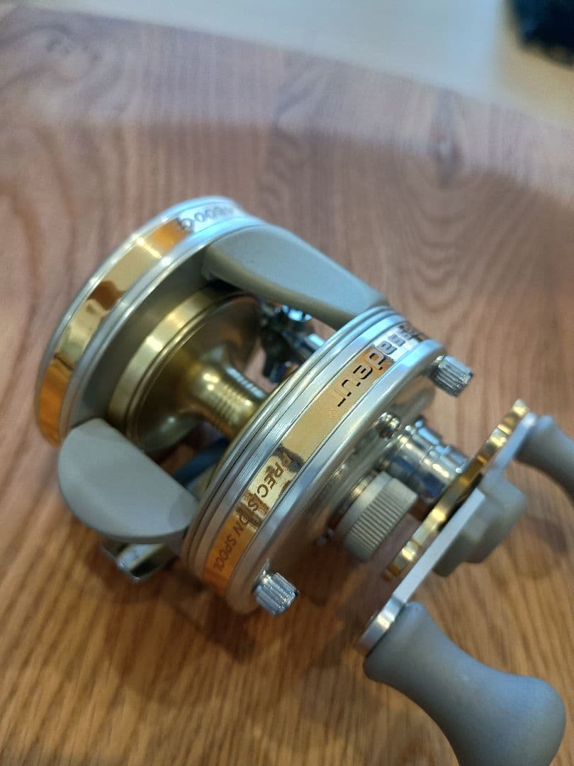 Ambassadeur UC 4600C ベイトリール