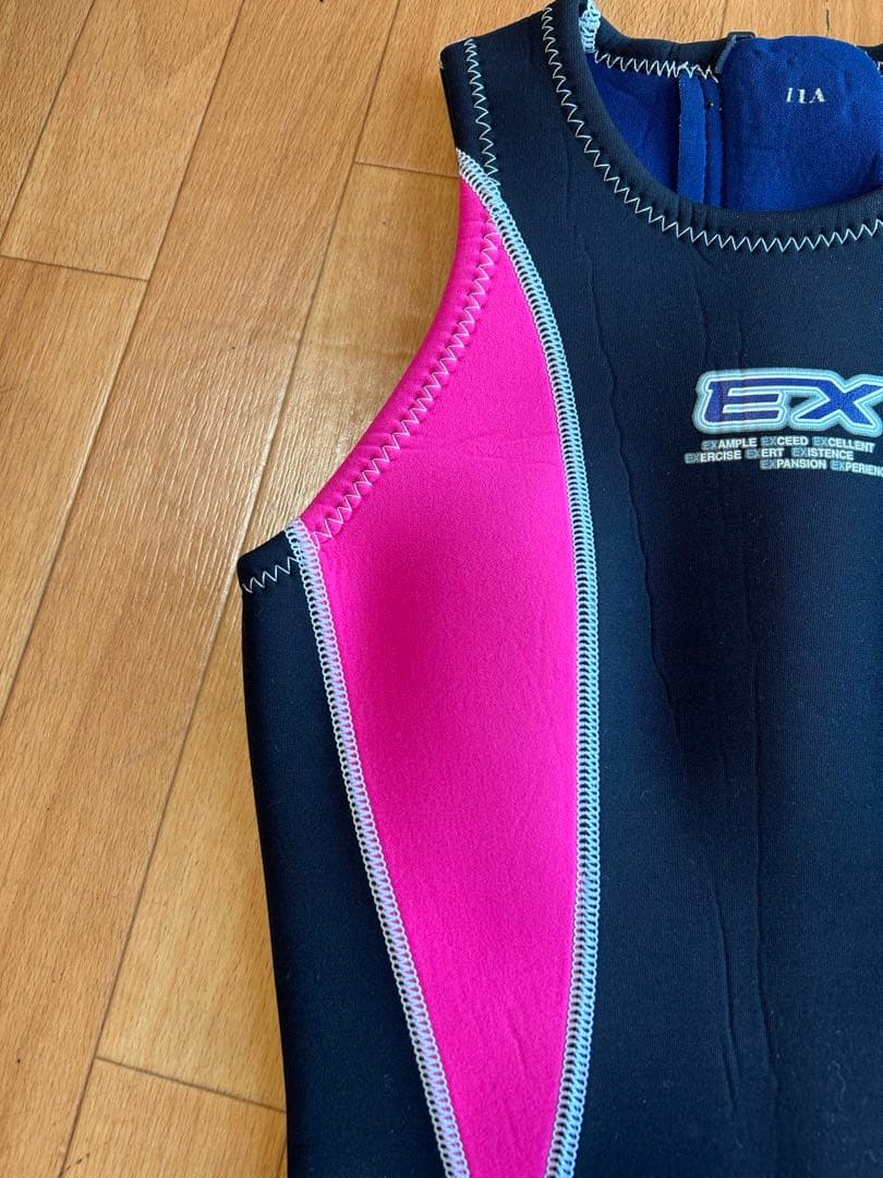 ウェットスーツ　11号A