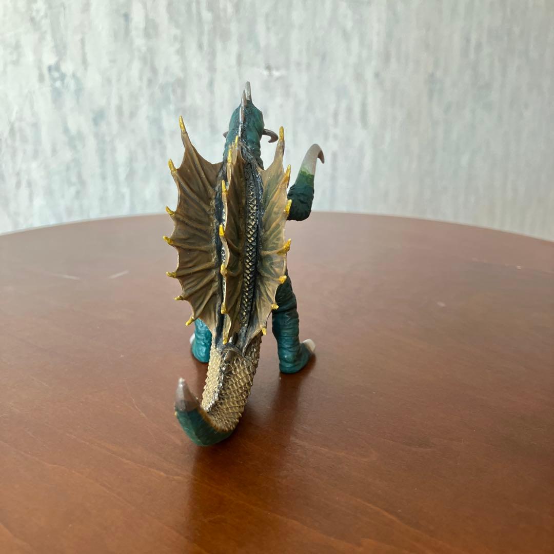 ガイガン リペイント HG 東宝怪獣