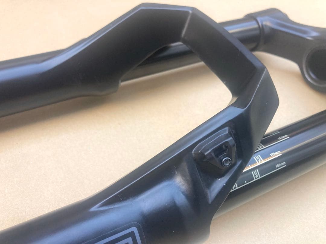 美品!! ロックショックス DOMAIN 29-160mm / ROCKSHOX