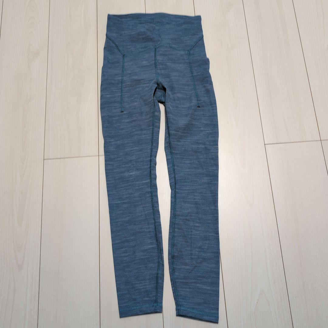Lululemon ヨガパンツ 　レギンス　サイズ4