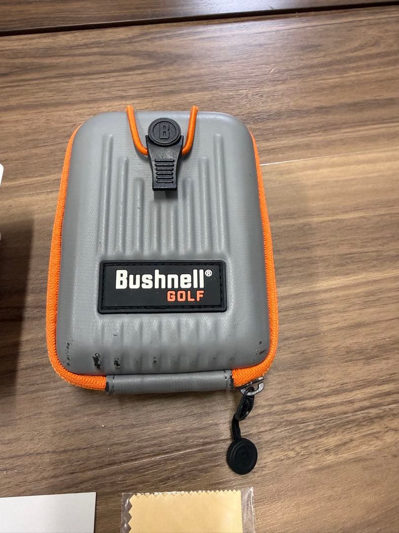 Bushnell TOUR V6 ゴルフ用レーザー距離計