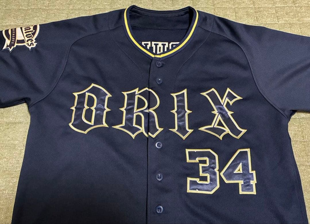 オリックスバファローズ ユニフォーム 吉田