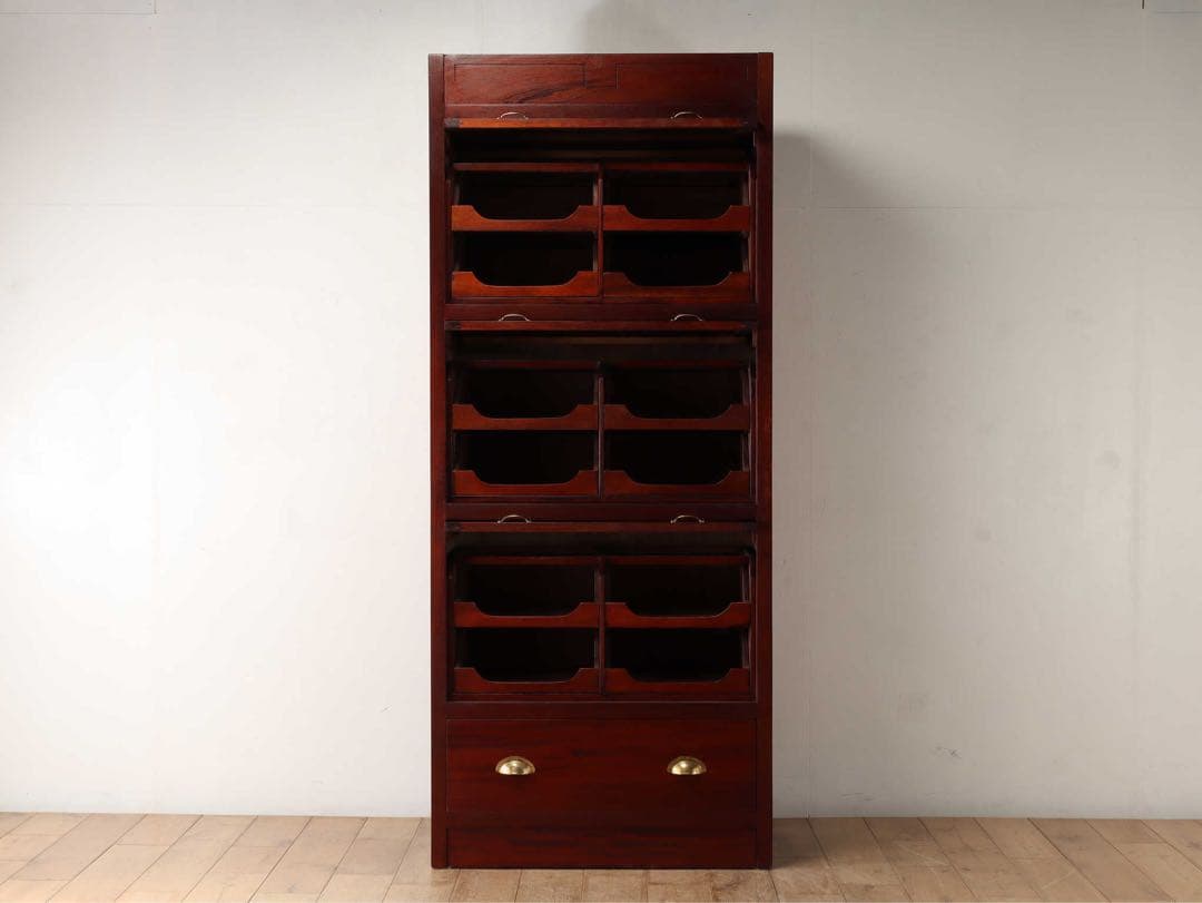 シャツキャビネット Lloyd's Antiques アンティーク
