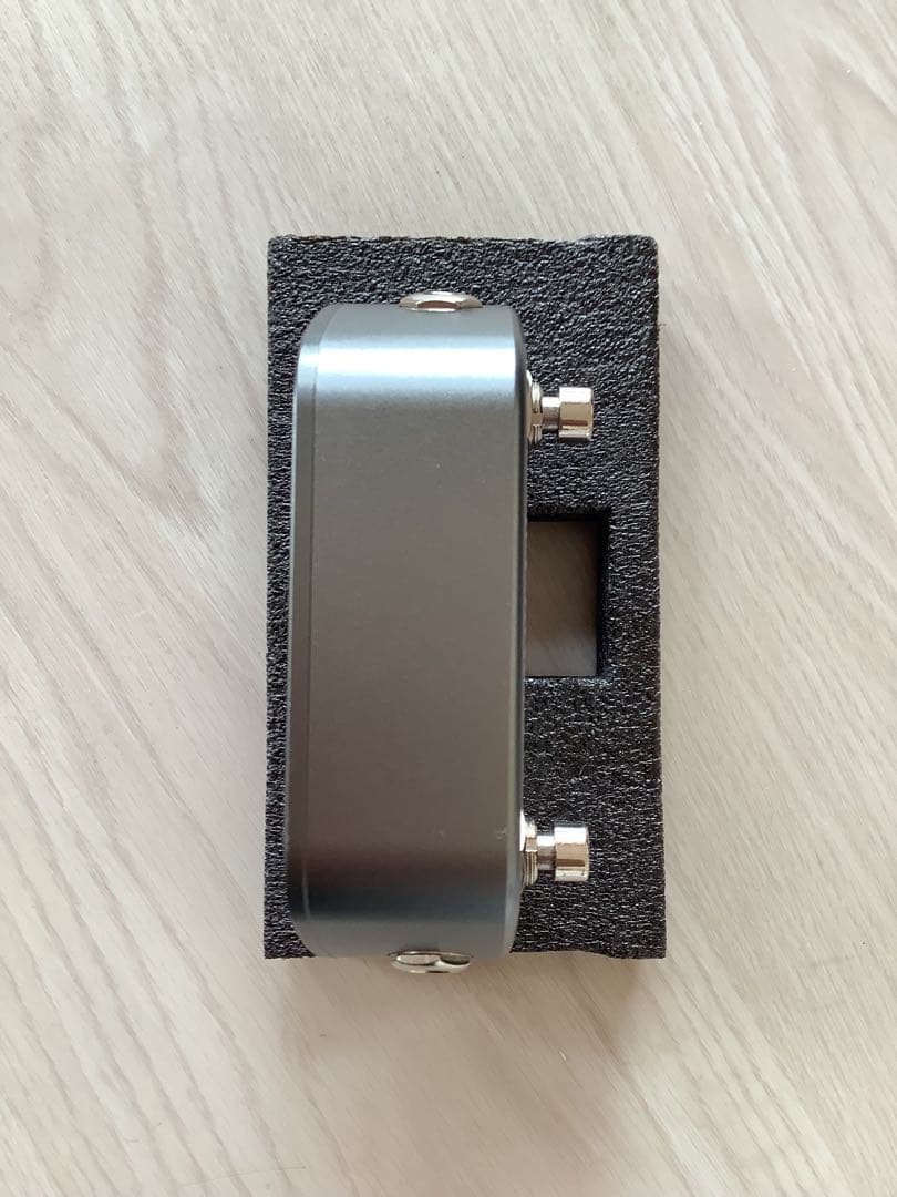 ギター One Control Rocket Grey Fuzz