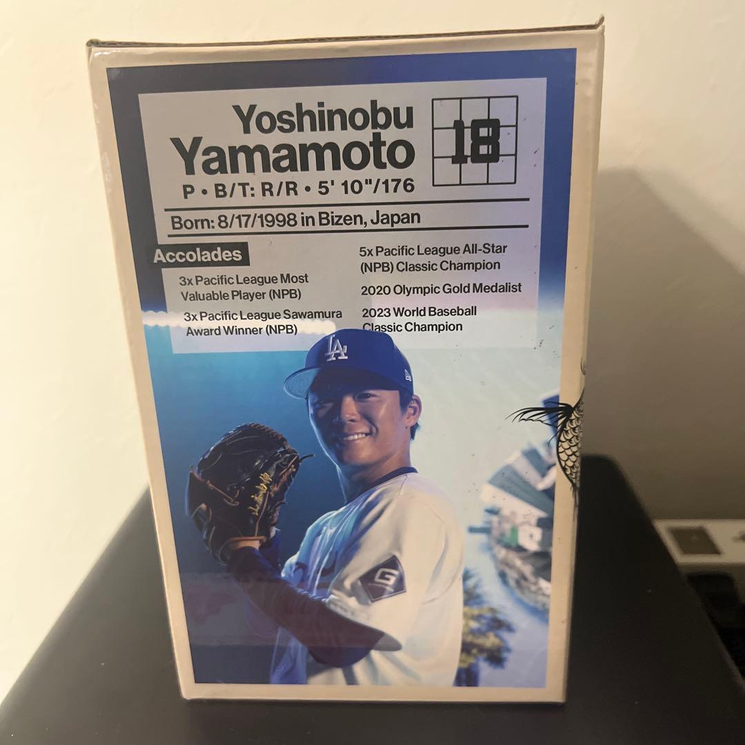 【2024/6/13現地配布】山本由伸 ボブルヘッド人形
