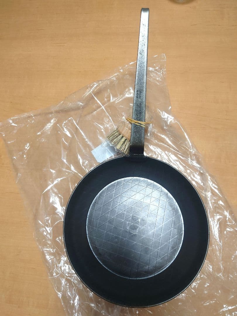 turk 鉄製フライパン (ロースト用24cm深型) POTブラシ付属