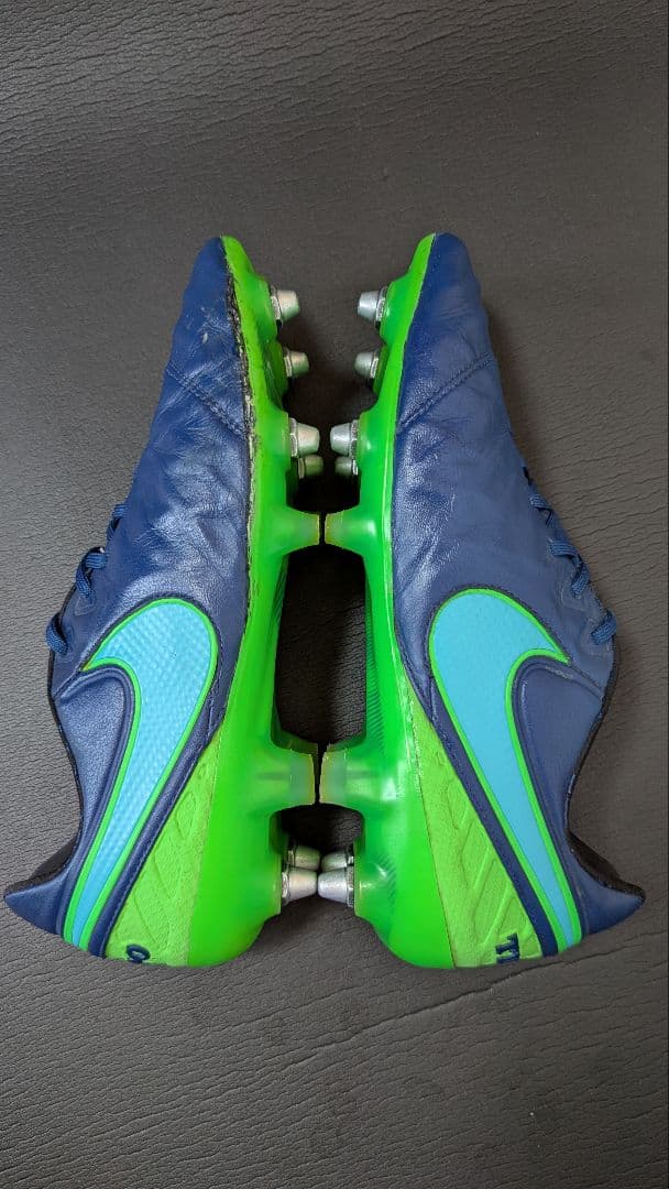 NIKE サッカースパイク ティエンポ レジェンド6　SG ナイキ ACC