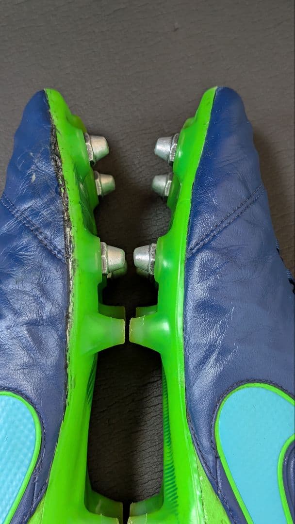NIKE サッカースパイク ティエンポ レジェンド6　SG ナイキ ACC