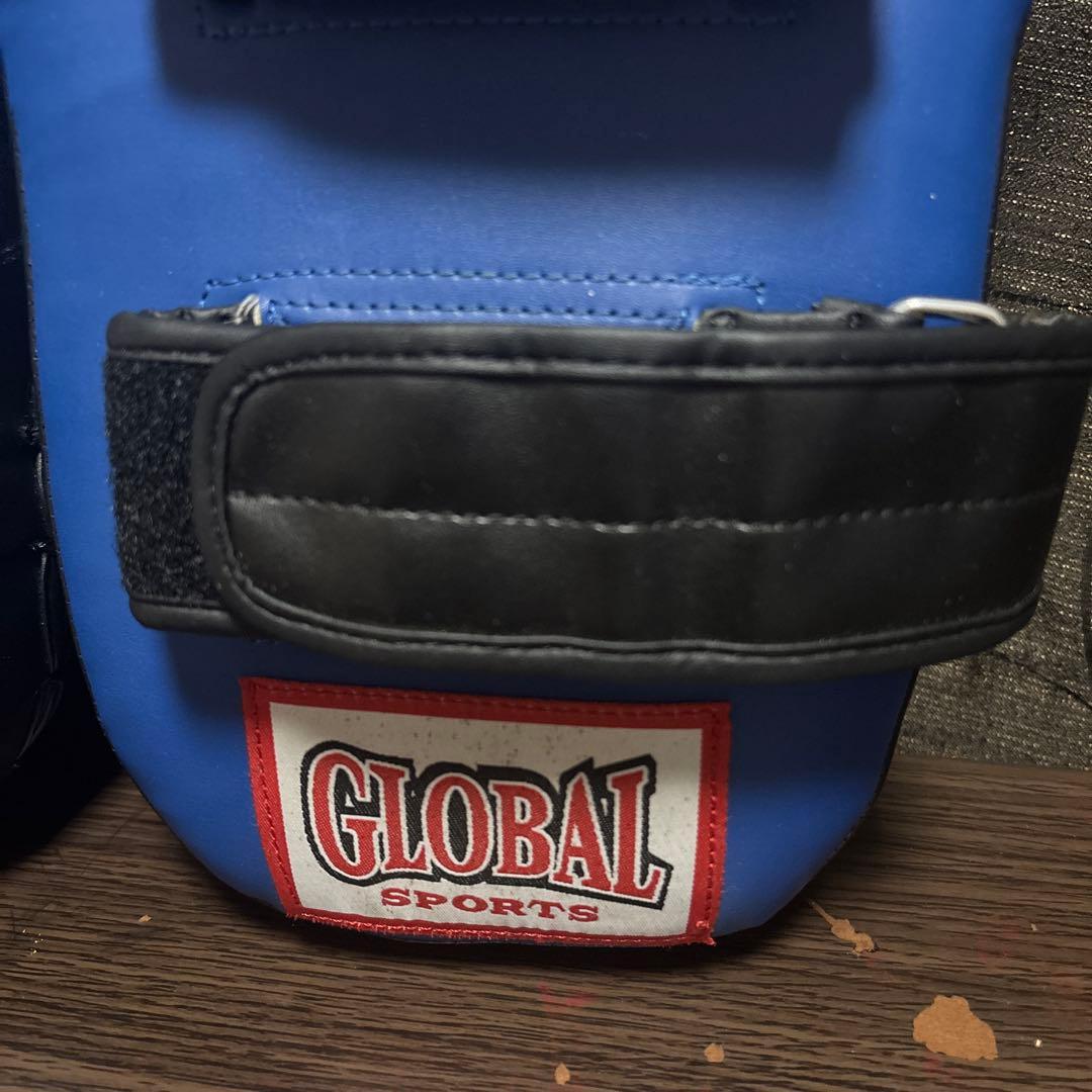 カーブキックミット キックボクシング・空手用 GLOBAL SPORTS