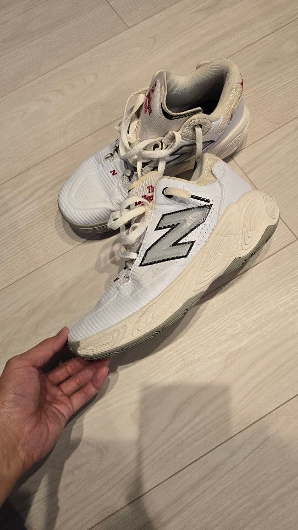 New Balance Fresh foam bb v2　バッシュ　26.5cm