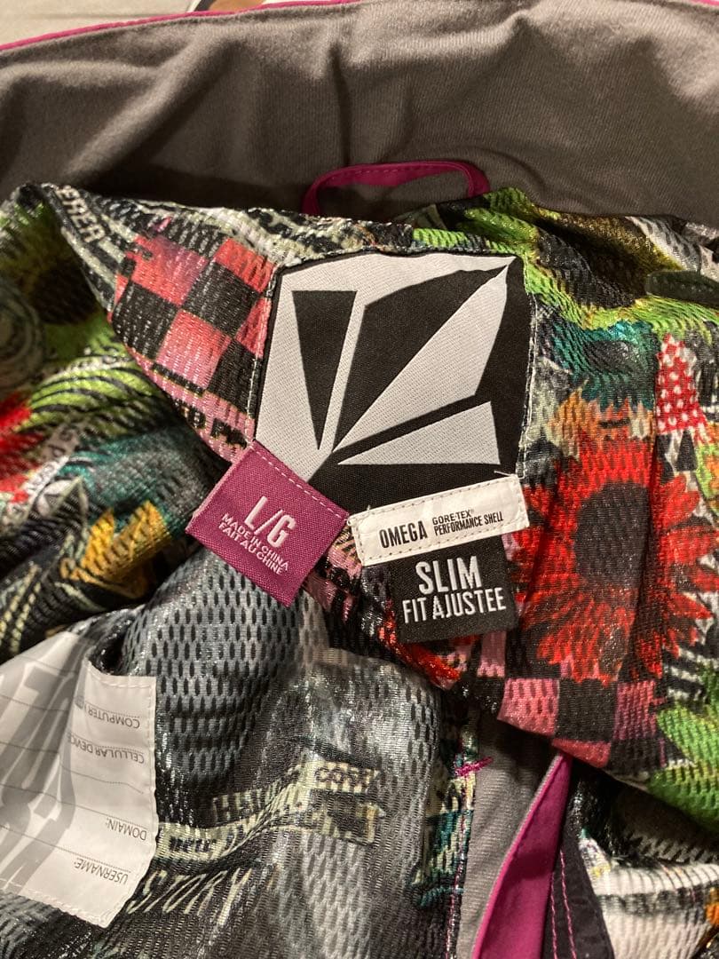 【DRAGONゴーグル付き！】VOLCOM ウェア 上下セット