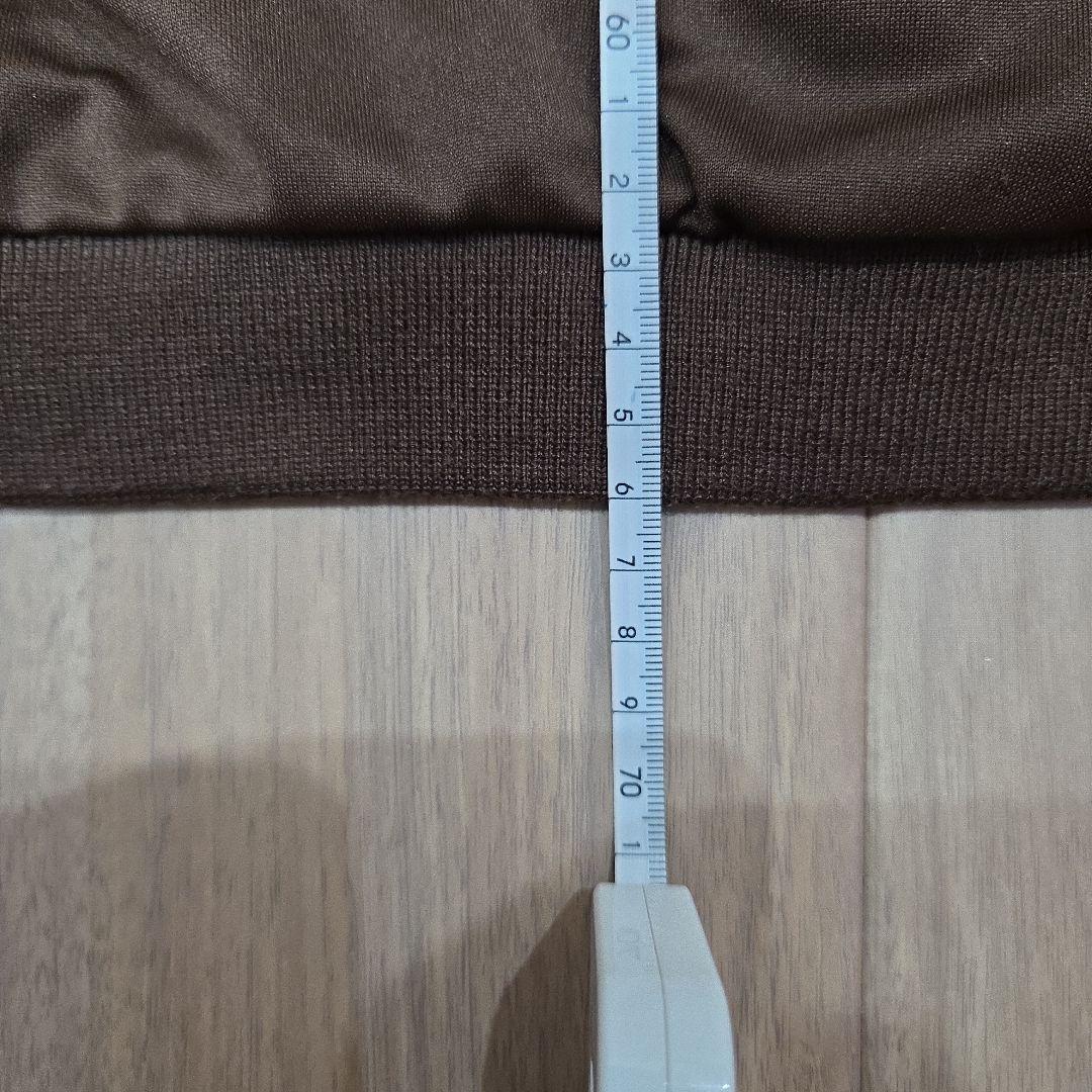 hummel デンマーク代表トレーナー　ブラウン　Mサイズ