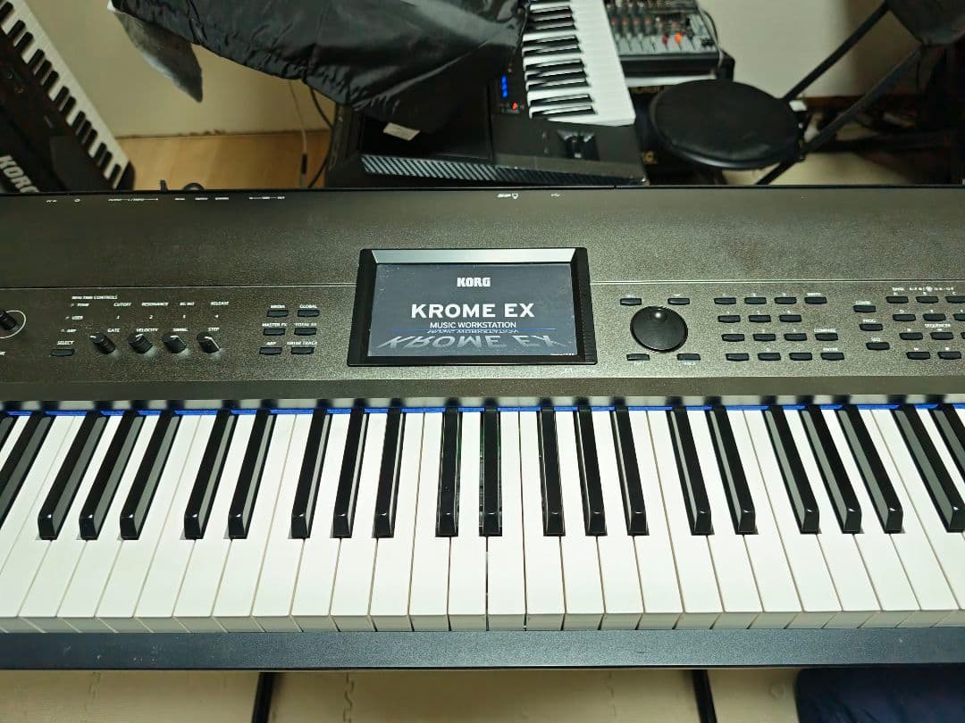 KORG KROME EX 88鍵 シンセサイザー