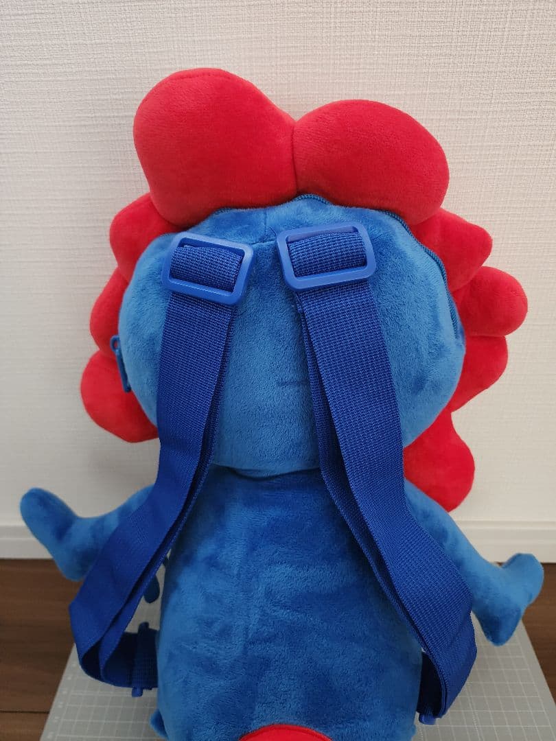 ミャクミャク　ぬいぐるみ　リュック　にこにこ