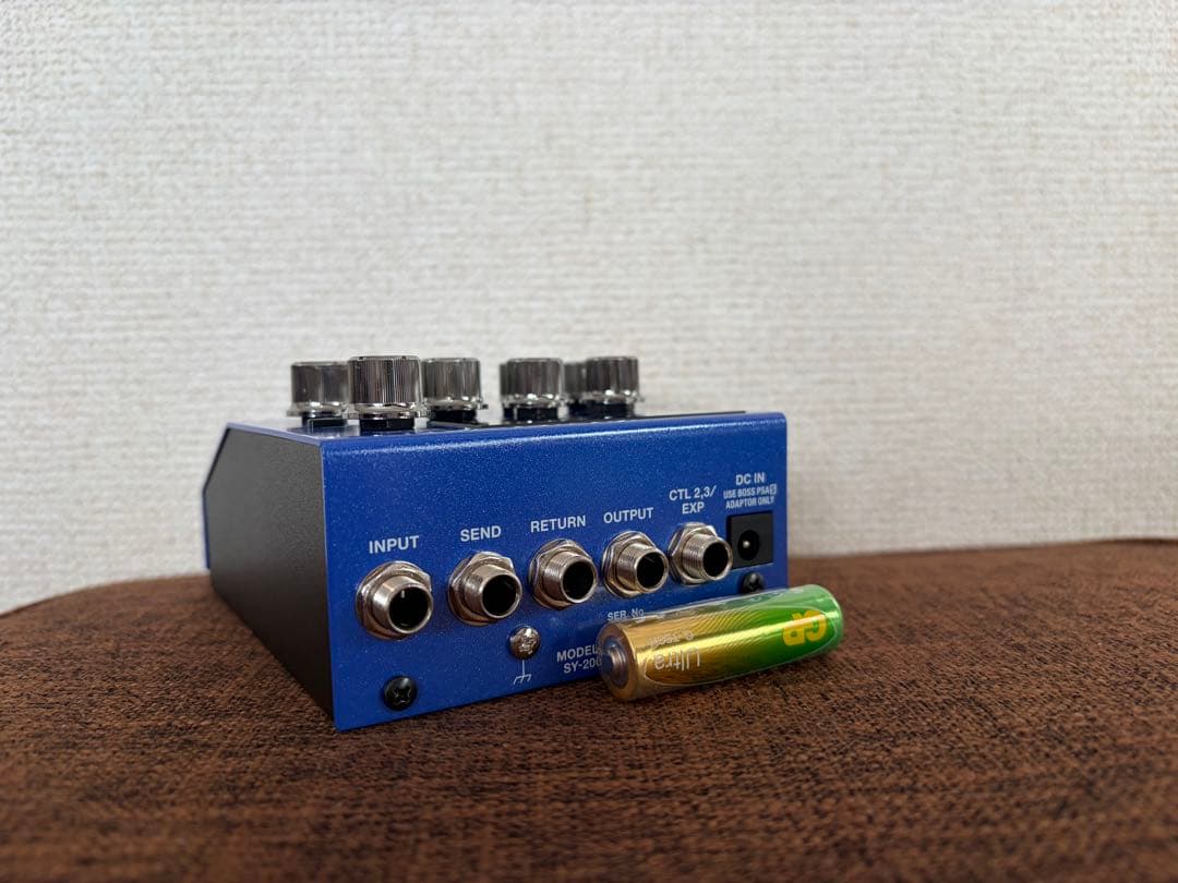 ギター BOSS SY-200