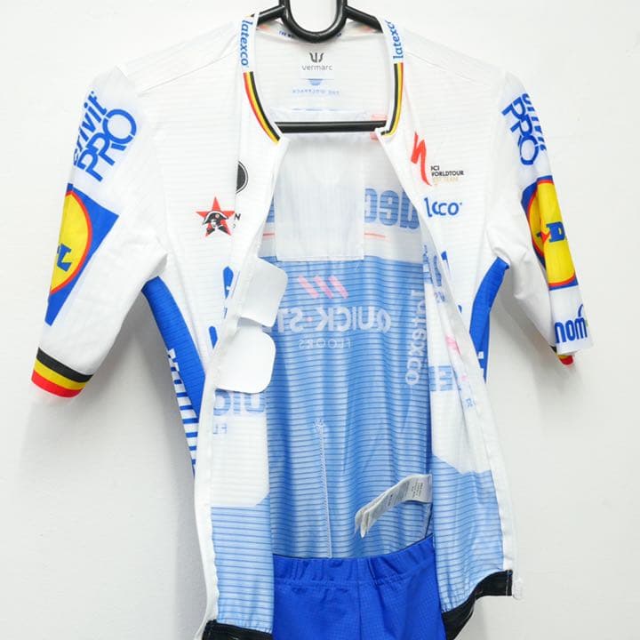 選手支給品 ドゥクーニンククイックステップ ベルギーチャンプバンド ロードスーツ
