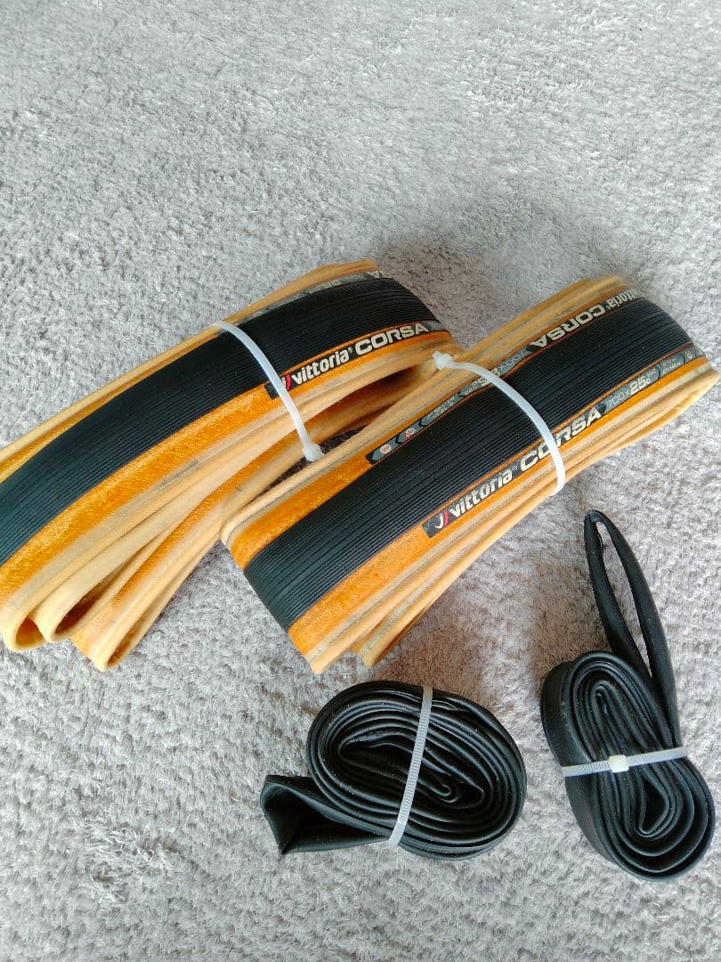 Vittoria Corsa 700x25C クリンチャータイヤチューブ 2本