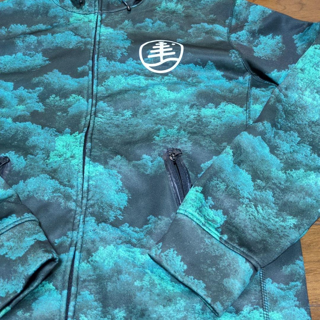 【激レア】BURTON 撥水パーカー　ボンディング　 L　総柄