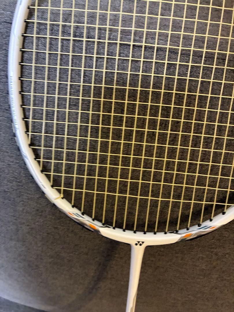 YONEX ボルトリック70 4u5g