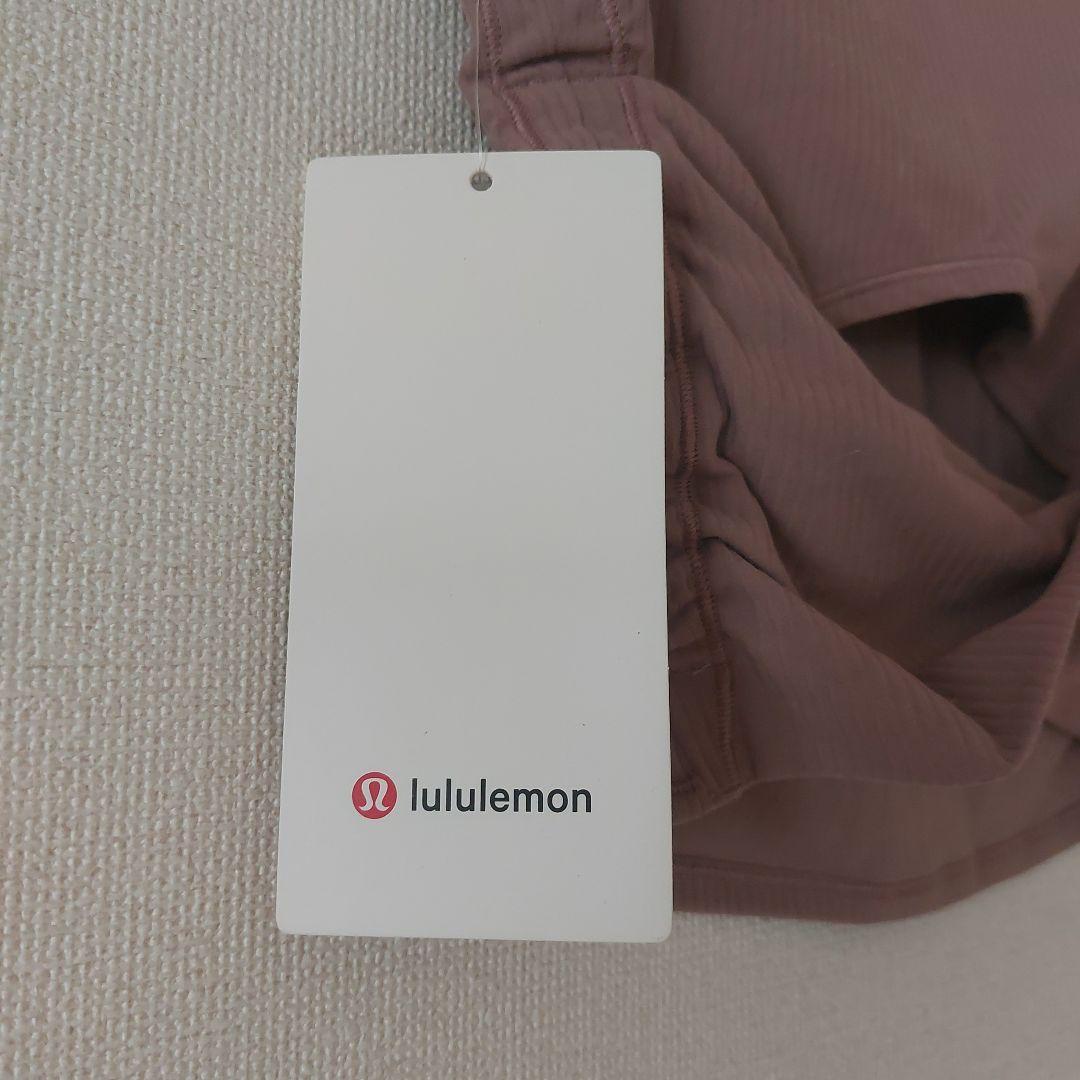 ルルレモン/新品・未使用/バックツイスト リブ半袖シャツ/サイズUS2