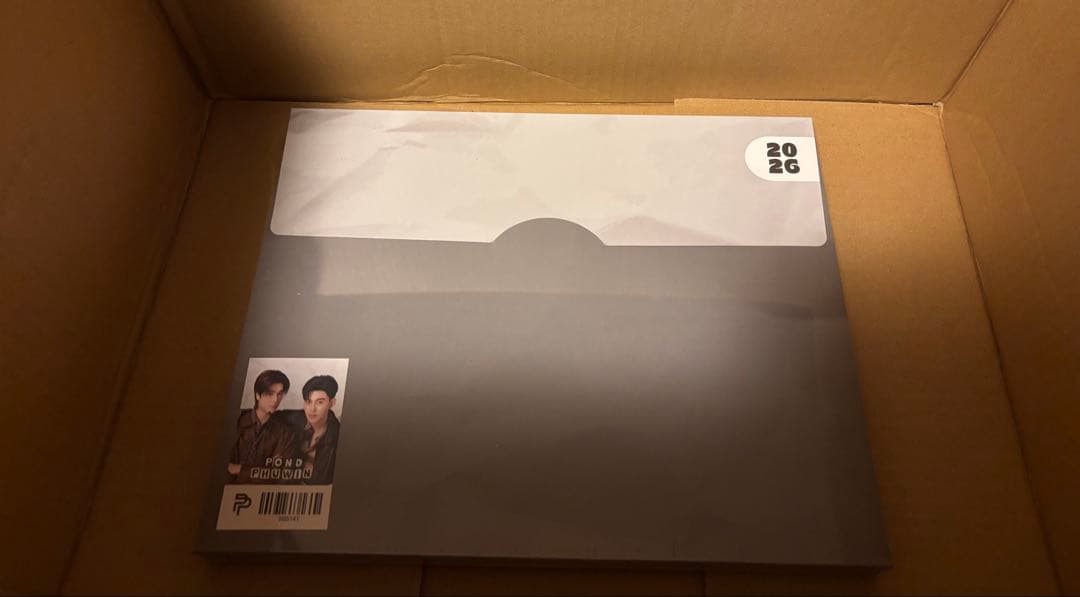 新品未開封 pondphuwin 2026 GMMTV カレンダー　フォトカード