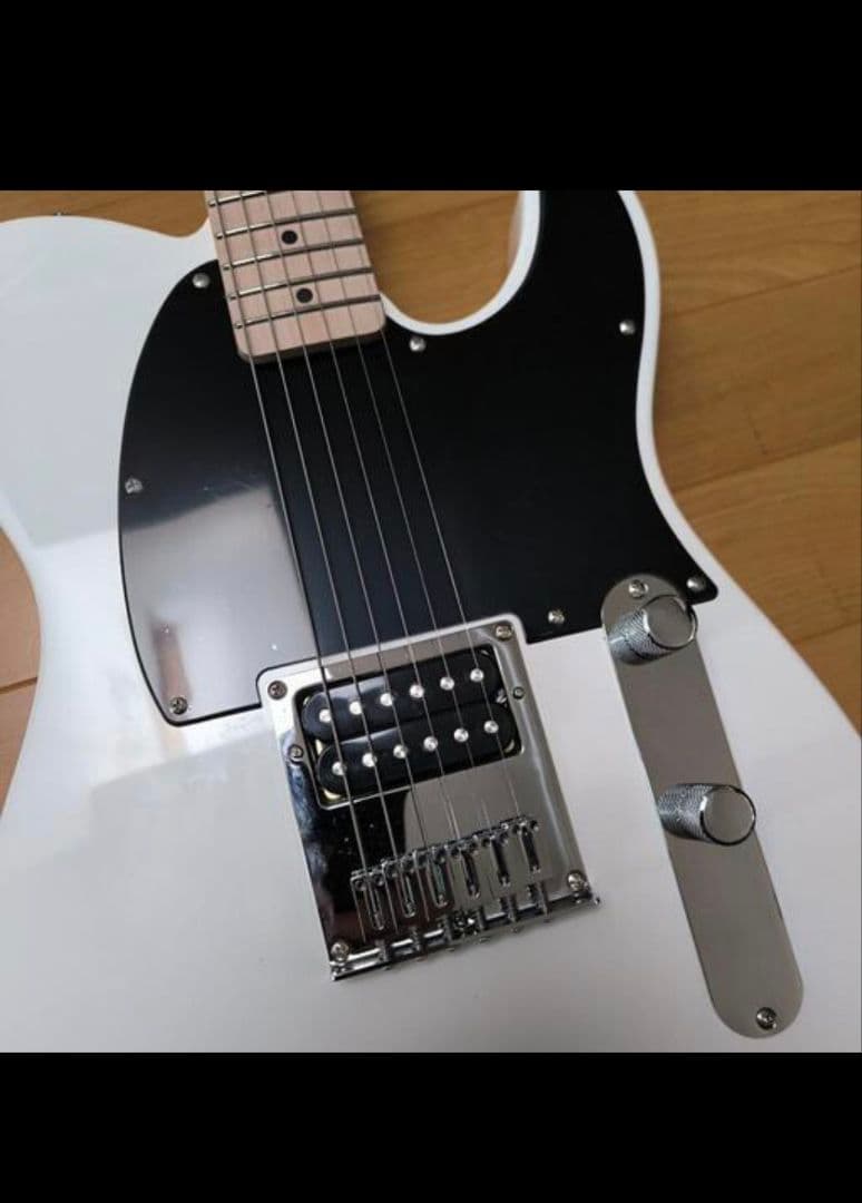 Squier テレキャスタータイプ エレキギター ソフトケース付き送料込み