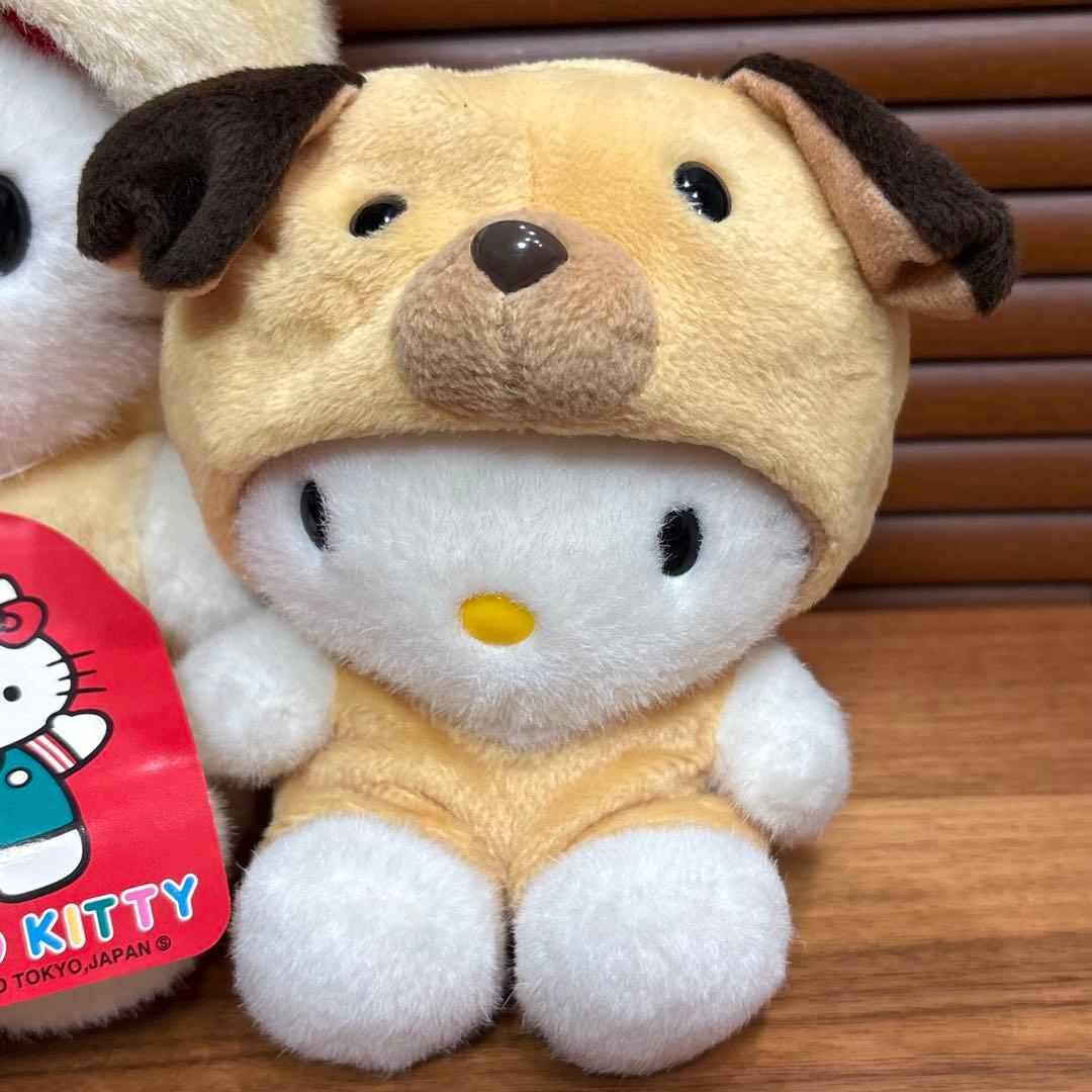 ハローキティ　ぬいぐるみ　2つ