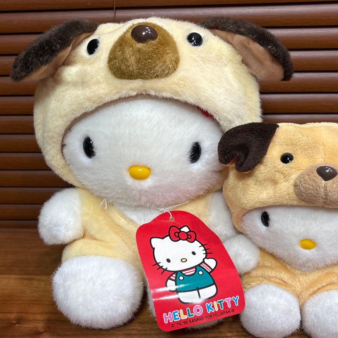 ハローキティ　ぬいぐるみ　2つ