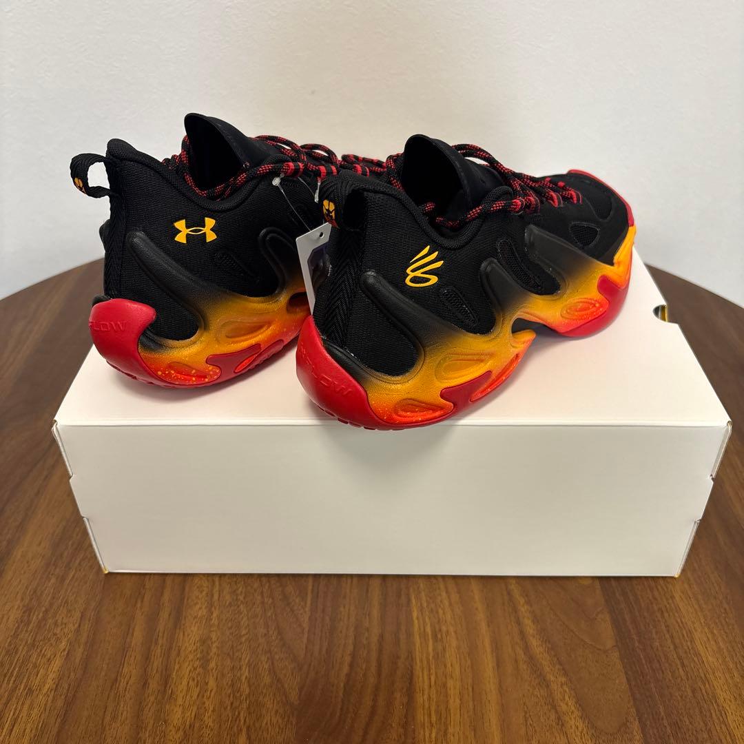 h*3様 Curry13 (28.5cm) MANE 【新品】国内正規品
