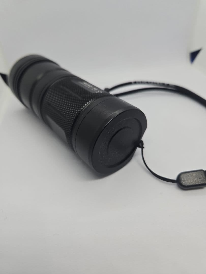 THRUNITE TN4A ブラック LED懐中電灯