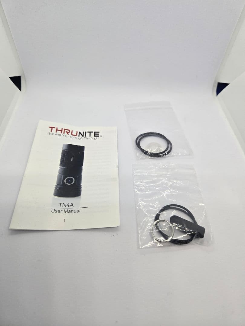 THRUNITE TN4A ブラック LED懐中電灯