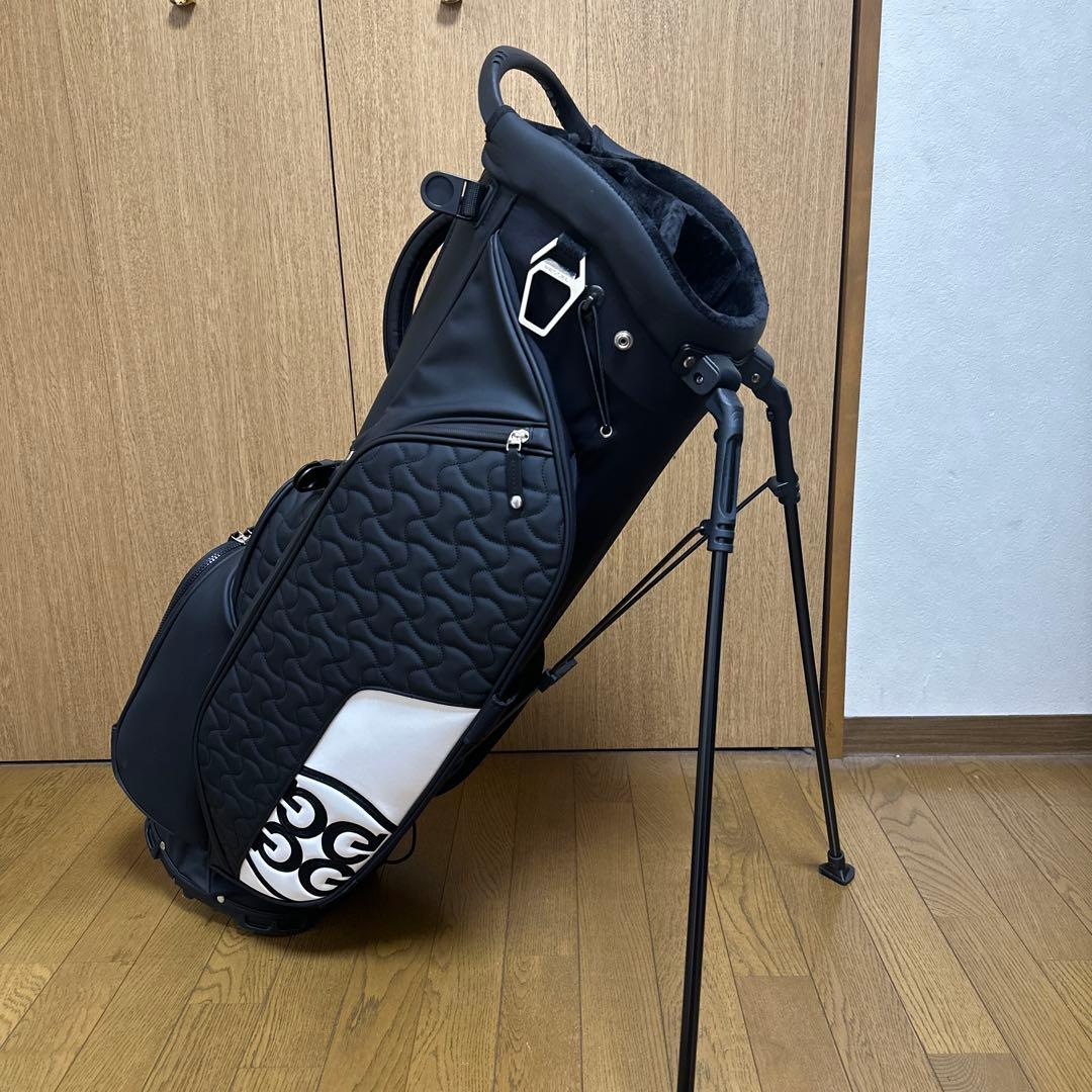 【美品】G FORE キャディバック／BLACK×SUKLL
