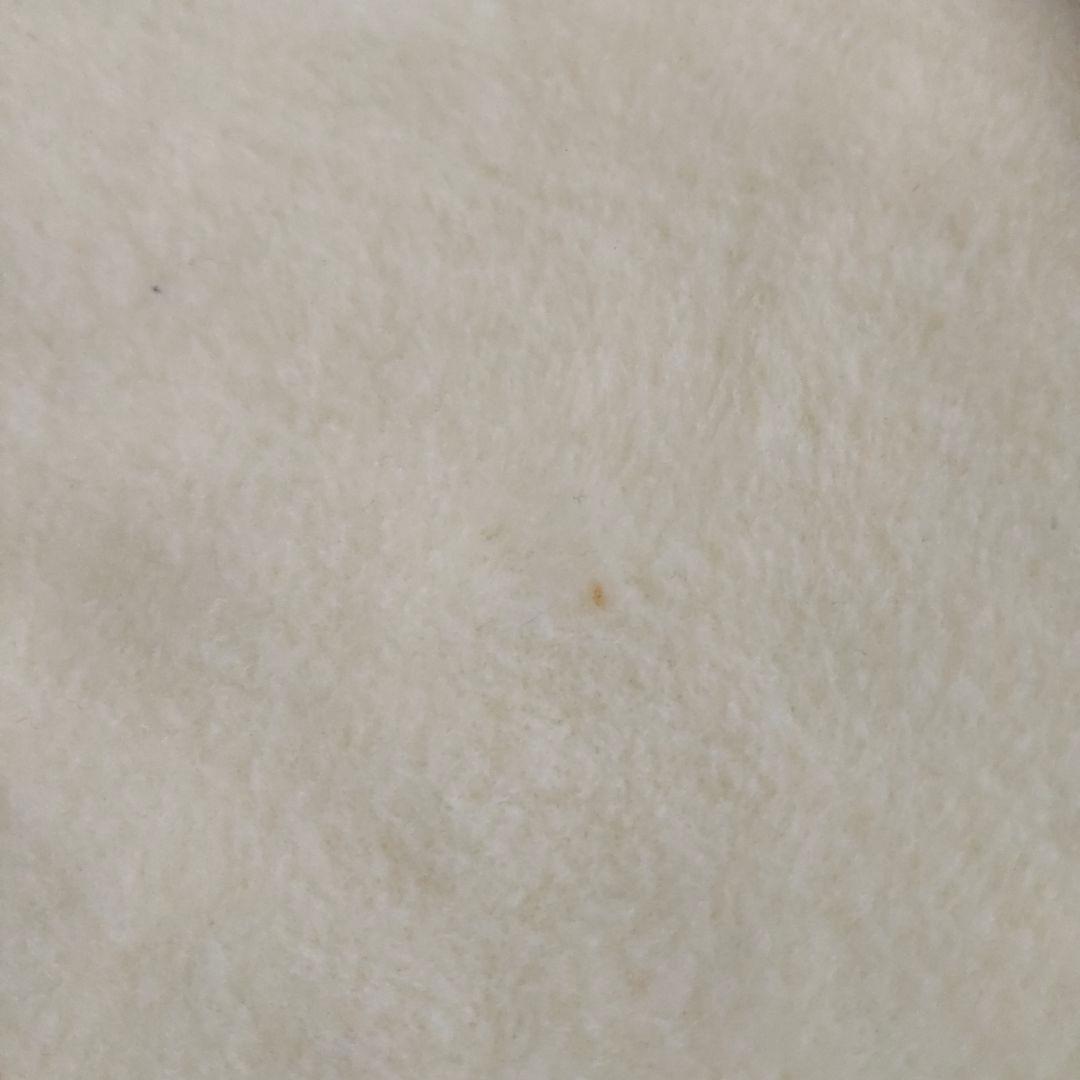 キティちゃん　サンリオ　フリース　ひざ掛け 　ケース付き