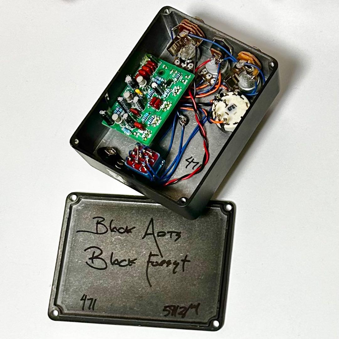 Black Arts Toneworks Black Forest ファズ　初期