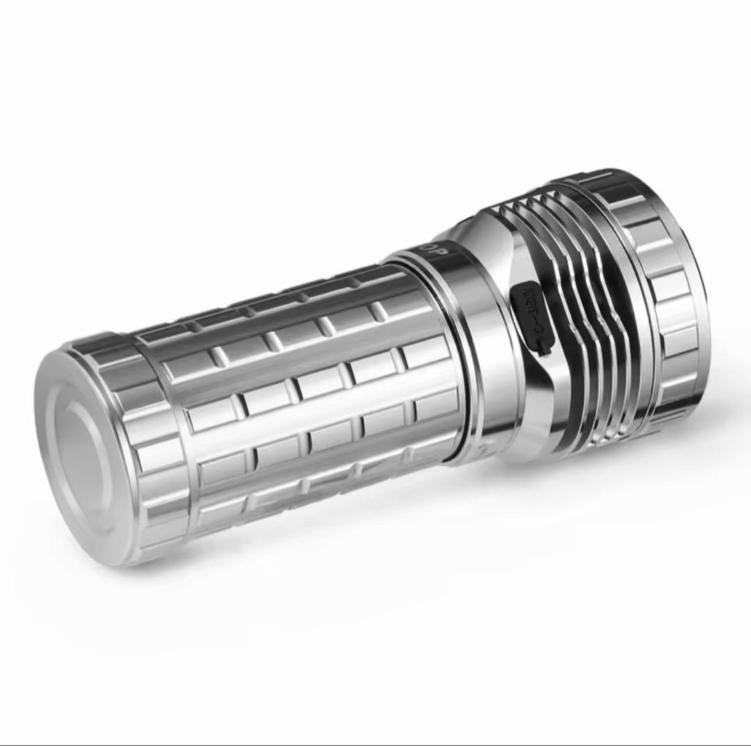 LUMINTOP MACH 46950 23,000ルーメン 懐中電灯
