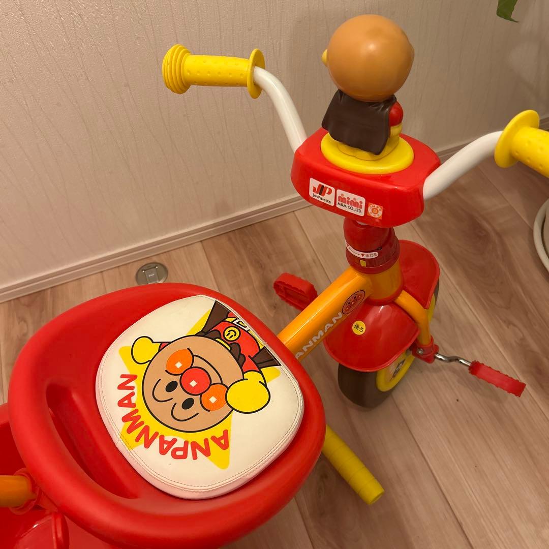 【美品】それいけ！アンパンマン ME 三輪車 押し棒付き　⚠️早い者勝ち⚠️