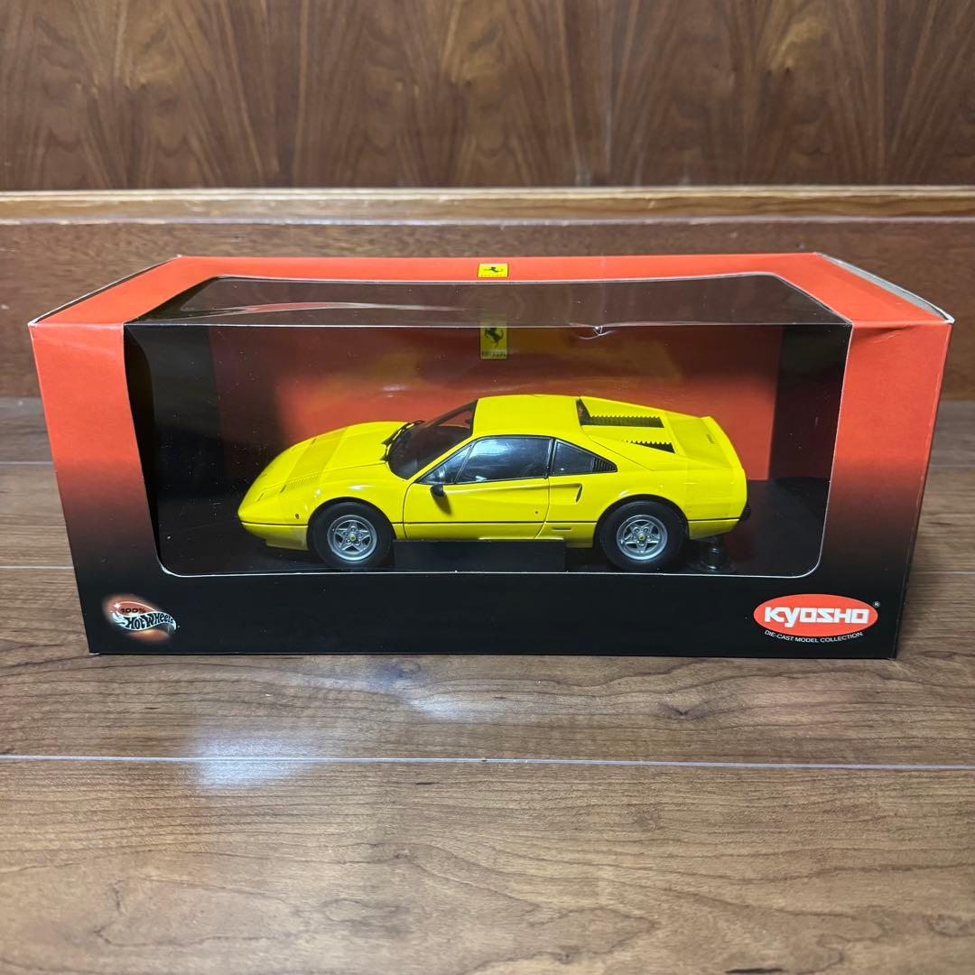 絶版 京商 1/18 フェラーリ 308GTB