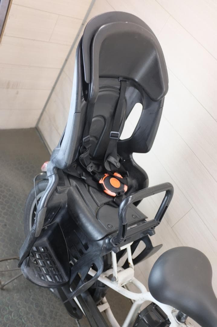 S*t様 電動自転車 ヤマハPAS KISS　20インチ　3段　8.7Ah充電器